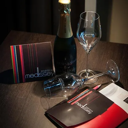 Espace Medissey 게스트하우스